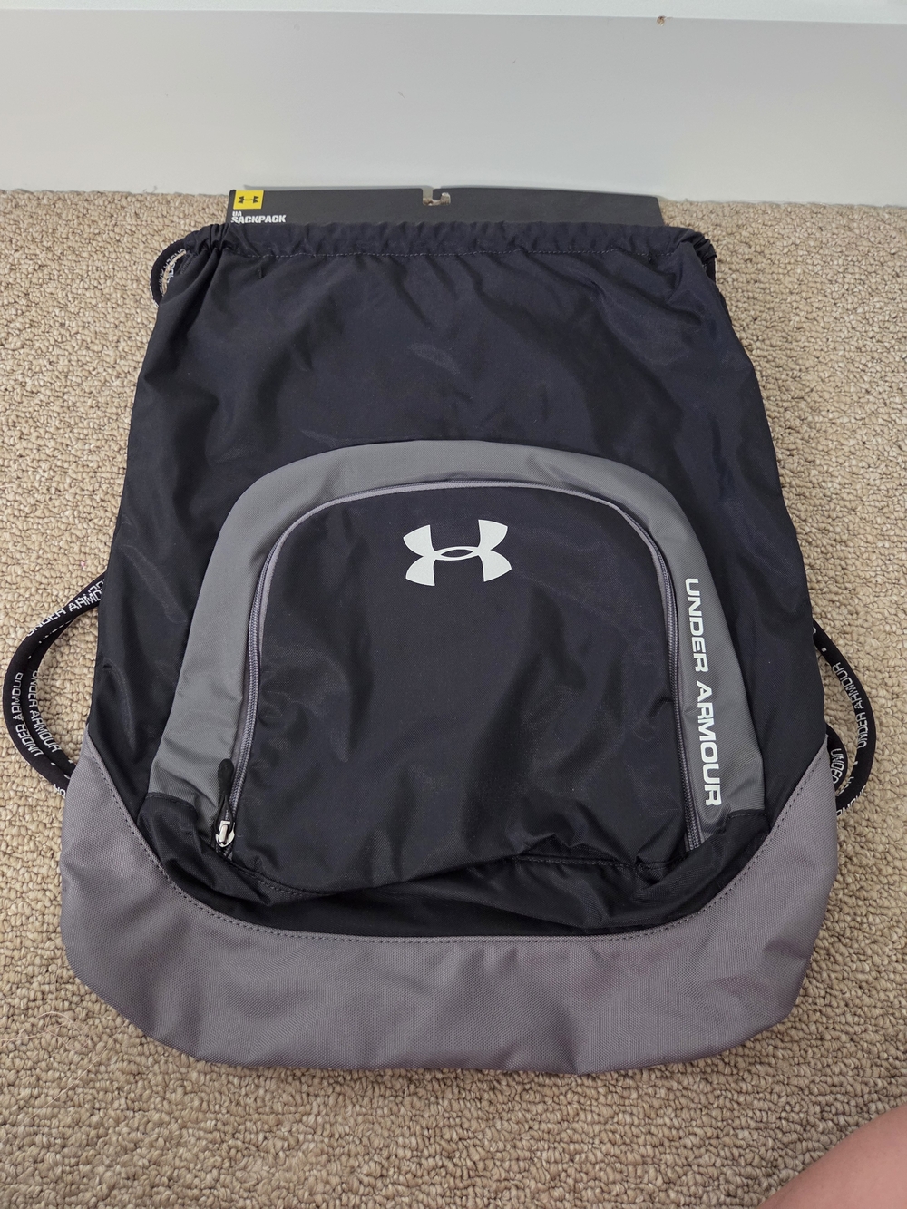 Under Armour Black and Gray Men’s Drawstring Sports Backpack